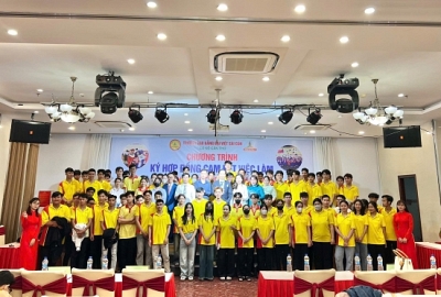 TRƯỜNG ĐẠI VIỆT CẦN THƠ TỔ CHỨC LỄ KÝ CAM KẾT 100% VIỆC LÀM CHO SINH VIÊN SAU KHI RA TRƯỜNG