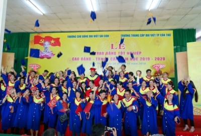 ẢNH TỐT NGHIỆP NĂM HỌC 2019 - 2020