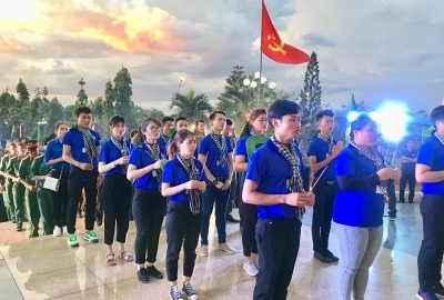 Lễ dâng hương nhân ngày thương binh liệt sĩ 27/7/1947-27/7/2019