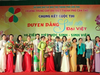 Duyên dáng Đại Việt
