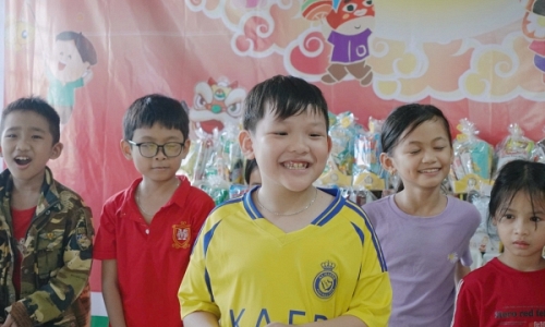 Khoảnh Khắc Trung Thu Đáng Nhớ Của Các Bé