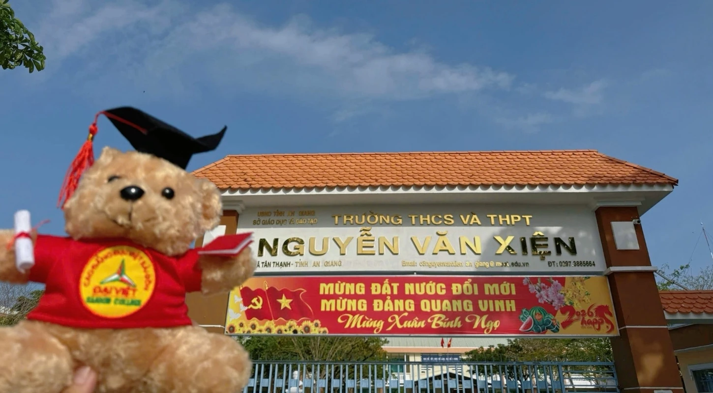 Các Bạn Học Sinh Kiên Giang Hôm Nay Nhận Được Gì Từ Đại Việt Cần Thơ Nè!
