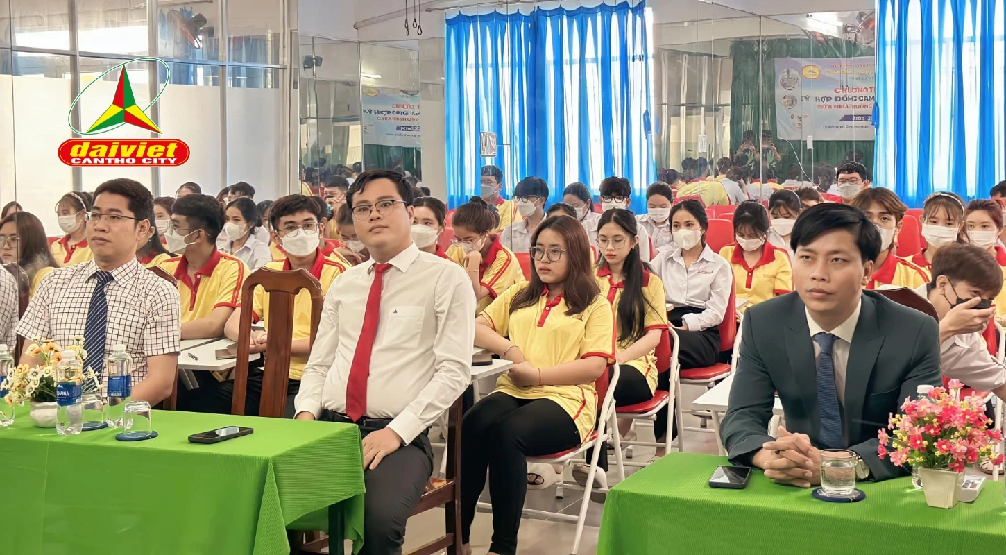 Chương Trình Ký Hợp Đồng Cam Kết Và Giới Thiệu Việc Làm Với Sinh Viên Khóa 2022