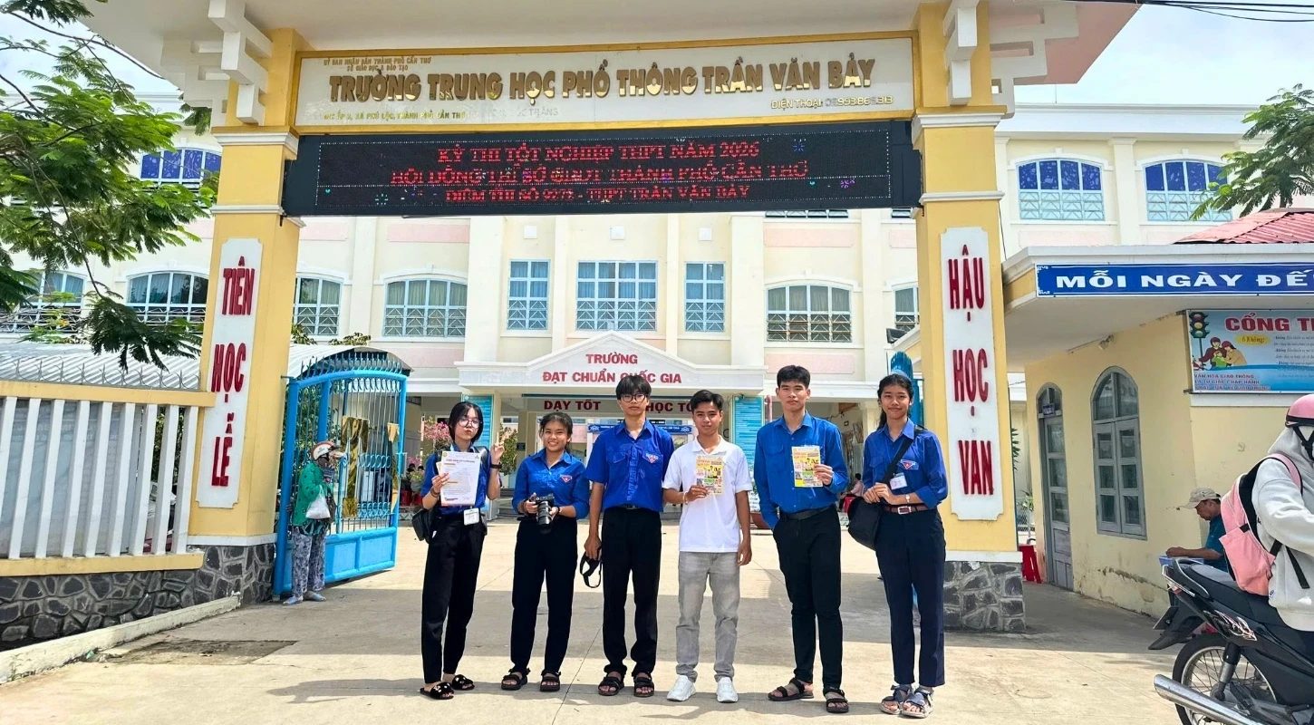 ĐẠI VIỆT CẦN THƠ ĐỒNG HÀNH CÙNG SĨ TỬ 2K8 TẠI CÁC ĐIỂM THI THPT 2026 KHU VỰC ĐỒNG BẰNG SÔNG CỬU LONG