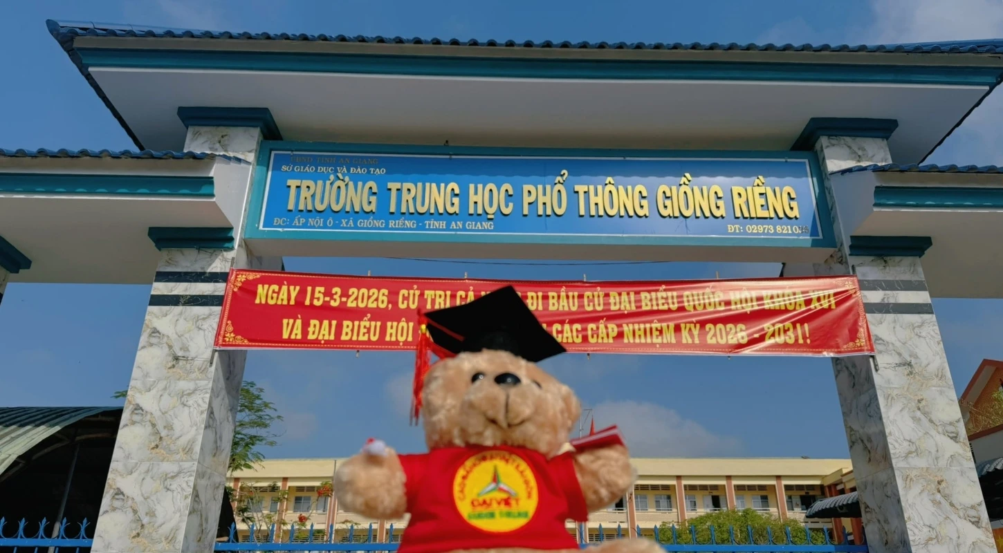 Đại Việt Cần Thơ Tiếp Tục Hành Trình Hướng Nghiệp Tại Kiên Giang