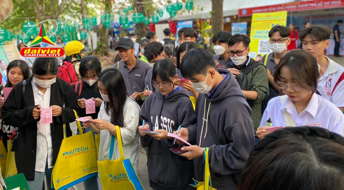 Đại Việt Cần Thơ Hề Lô Đồng Tháp Nơi Của Đặt Sản Nem Chua Và Hoa Sen Tháp Mười