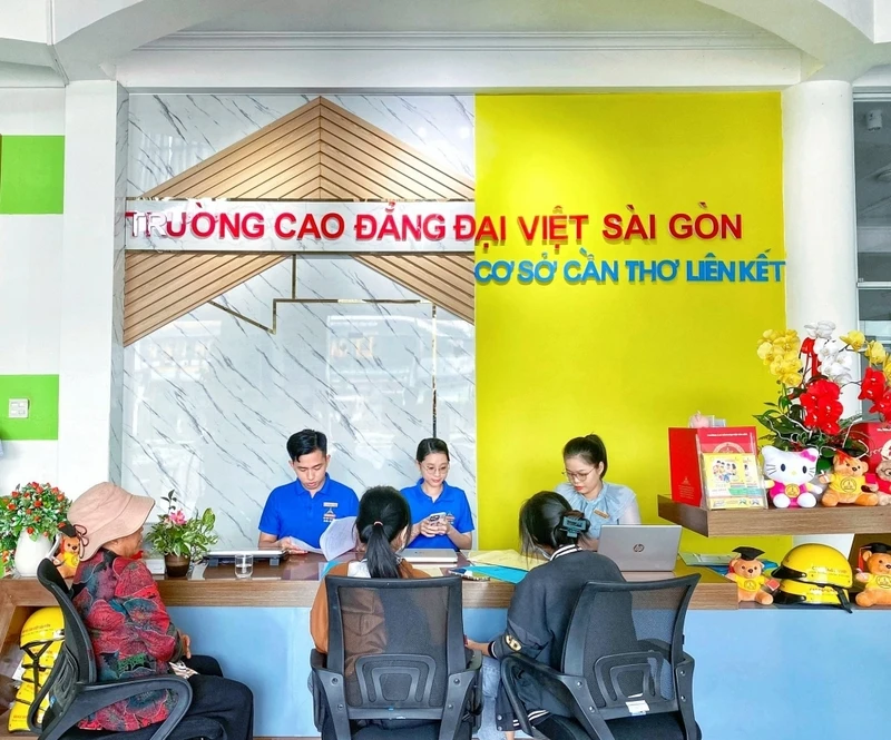 9999+ Thành Viên Gia Nhập Đại Gia Đình Đại Việt Tp Cần Thơ