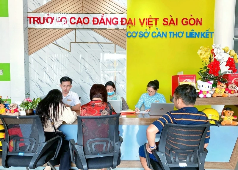 9999+ Thành Viên Gia Nhập Đại Gia Đình Đại Việt Tp Cần Thơ