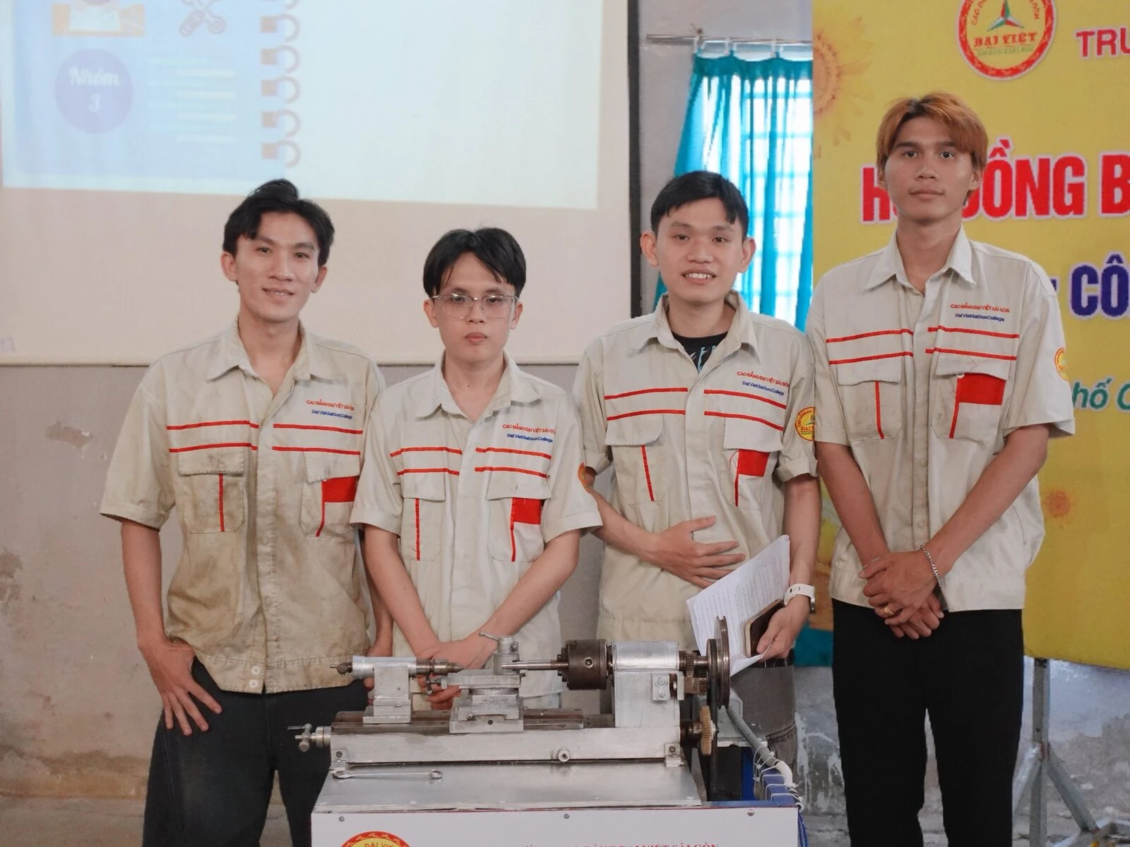 BẢO VỆ ĐỒ ÁN TỐT NGHIỆP – NGÀNH CÔNG NGHỆ KỸ THUẬT CƠ KHÍ