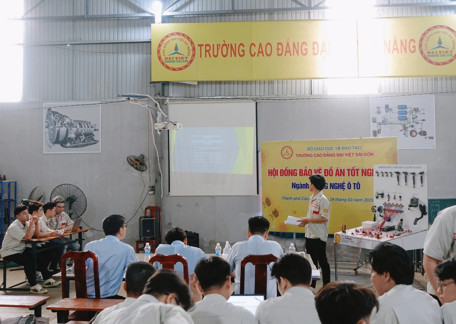 BẢO VỆ ĐỒ ÁN TỐT NGHIỆP – NGÀNH CÔNG NGHỆ Ô TÔ