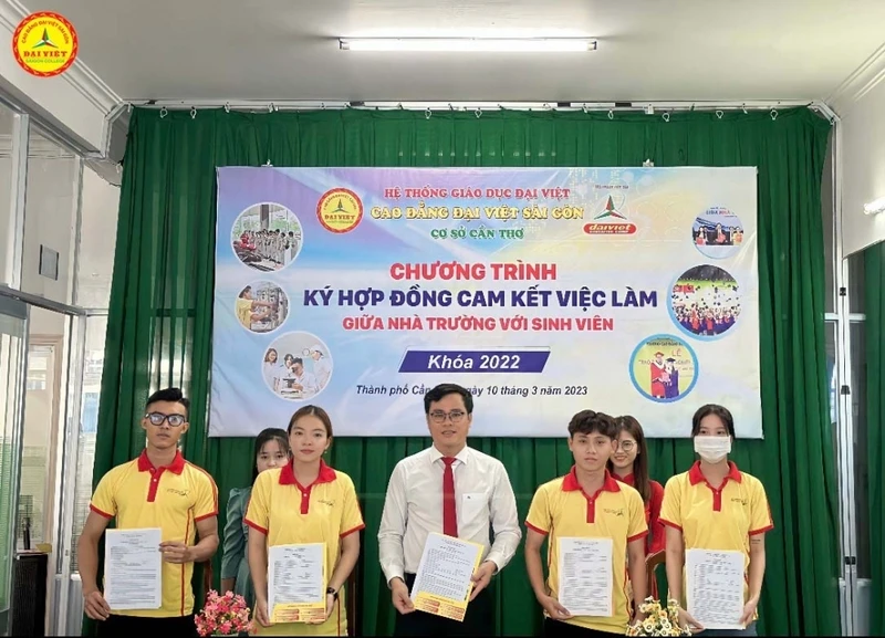 Bỉ Ngạn Hường .... Đại Việt Đảm Bảo 100% Việc Làm Sau Khi Ra Trường