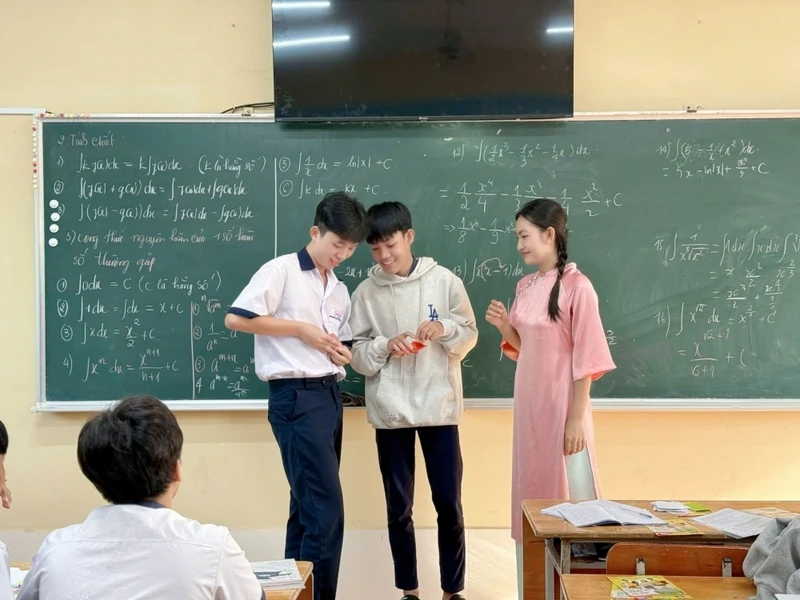 Biệt Đội Chúc Tết Đại Việt Tp Cần Thơ Đã Có Mặt Tại Miền Tây