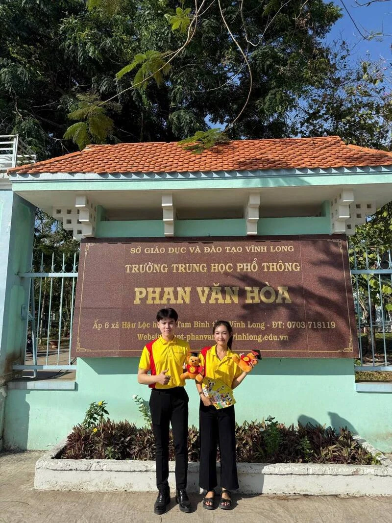 Các Người Đẹp Đã Sẵn Sàng Gặp Biệt Đội Tư Vấn Hướng Nghiệp Của Đại Việt Tp Cần Thơ Chưa