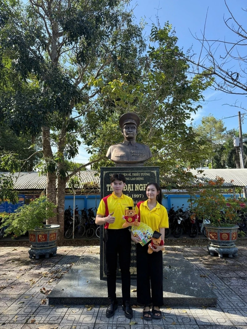 Các Người Đẹp Đã Sẵn Sàng Gặp Biệt Đội Tư Vấn Hướng Nghiệp Của Đại Việt Tp Cần Thơ Chưa