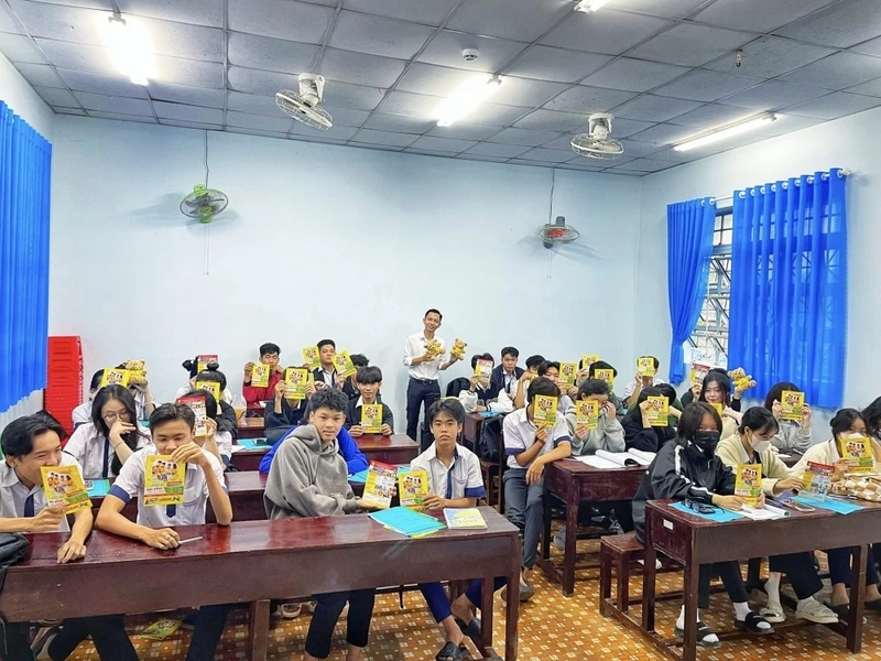 Cao Đẳng Đại Việt Sài Gòn Cơ Sở Cần Thơ – Xin Chào Cà Mau, Vĩnh Long, Sóc Trăng, Trà Vinh