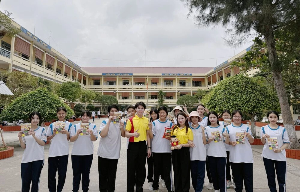 CHỌN NGÀNH KHÔNG KHÓ, CÓ ĐẠI VIỆT LO!