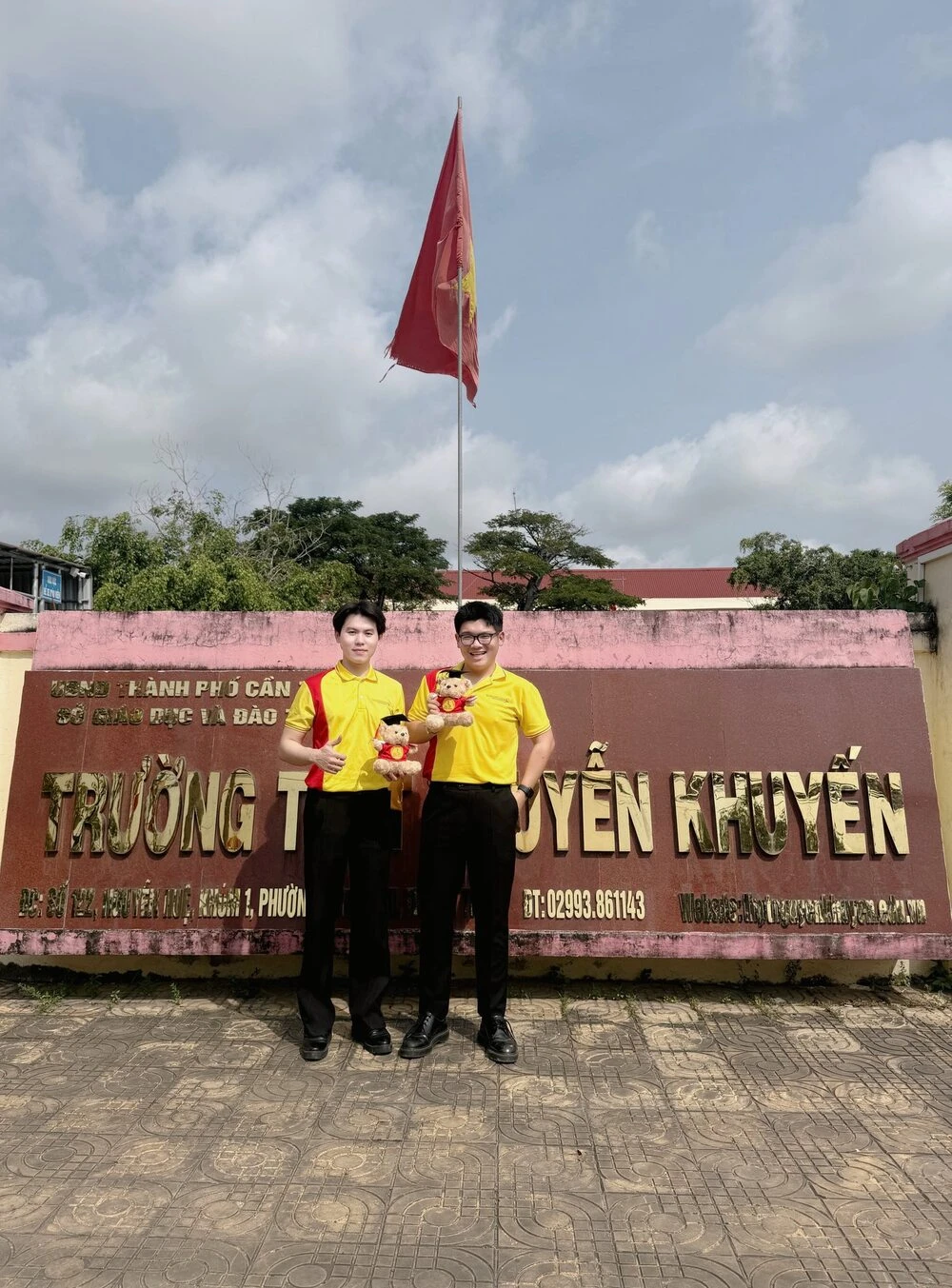 CHUYẾN XE HƯỚNG NGHIỆP 2026 CHẠY TỚI ĐÂU, TIẾNG CƯỜI TỚI ĐÓ