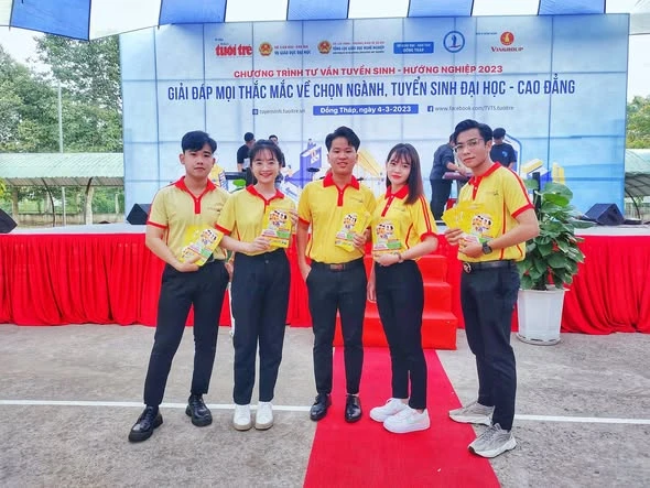 Ngày hội tư vấn tuyển sinh Đồng Tháp – Trường Đại Việt Cần Thơ đồng hành cùng học sinh 2K5