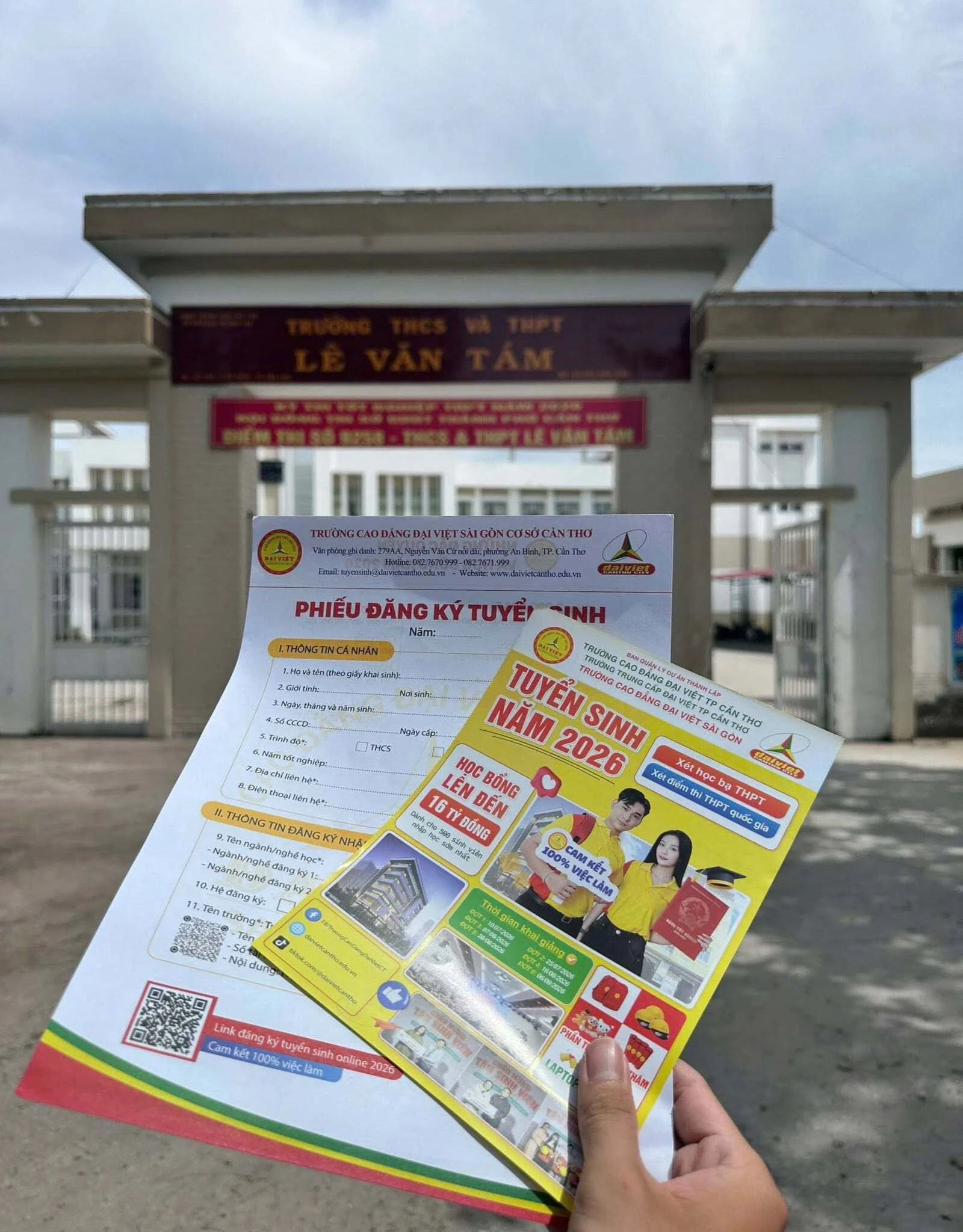 ĐẠI VIỆT CẦN THƠ ĐỒNG HÀNH CÙNG SĨ TỬ 2K8 TẠI CÁC ĐIỂM THI THPT 2026 KHU VỰC ĐỒNG BẰNG SÔNG CỬU LONG