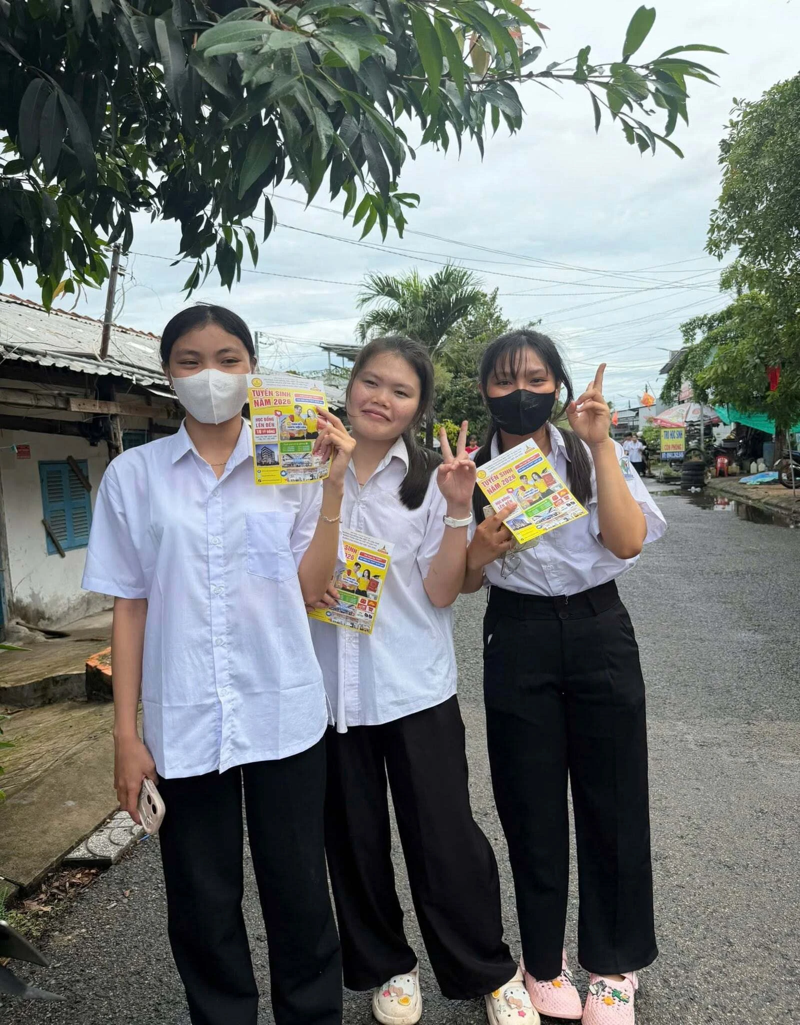 ĐẠI VIỆT CẦN THƠ ĐỒNG HÀNH CÙNG SĨ TỬ 2K8 TẠI CÁC ĐIỂM THI THPT 2026 KHU VỰC ĐỒNG BẰNG SÔNG CỬU LONG