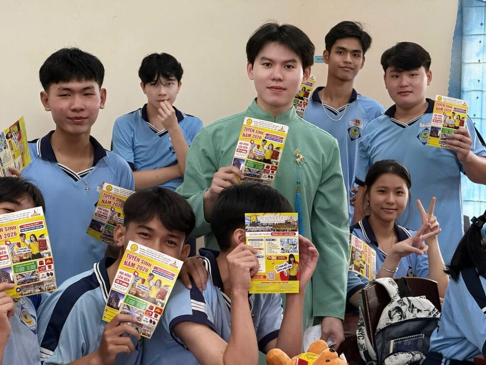 ĐẠI VIỆT CẦN THƠ TIẾP TỤC HÀNH TRÌNH TƯ VẤN HƯỚNG NGHIỆP 2026