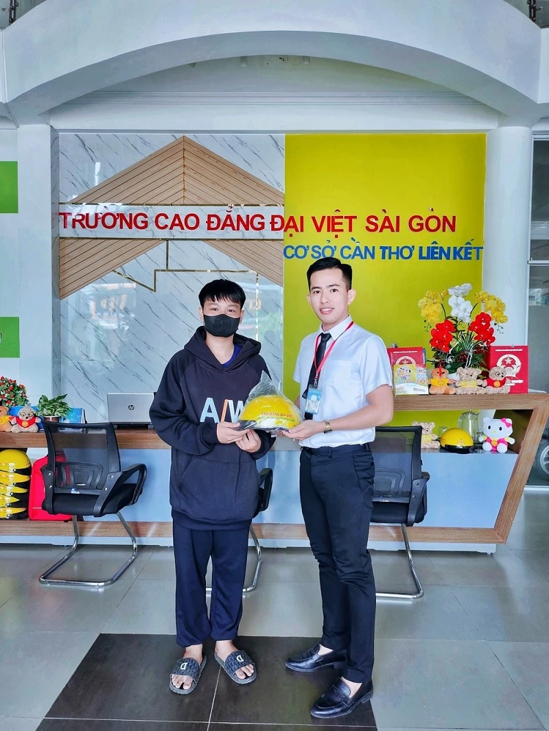 Tuyển sinh Đại Việt Sài Gòn Cơ Sở Cần Thơ – Thông tin nhập học và quyền lợi sinh viên