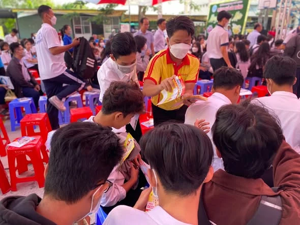 Đại Việt Cần Thơ tham gia chương trình Đưa Trường Học Đến Thí Sinh tại Sóc Trăng