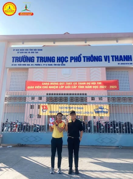 Đại Việt Cần Thơ Check-in Hậu Giang – Hành Trình Tuyển Sinh và Truyền Lửa Cho Học Sinh