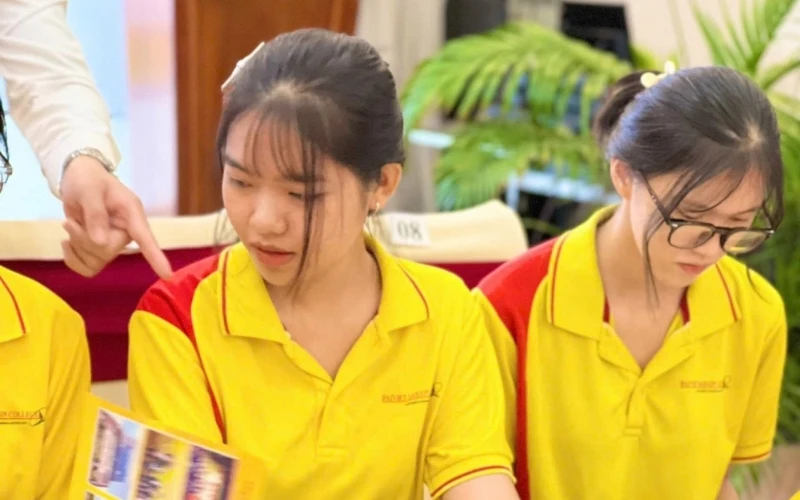 Đại Việt Tp Cần Thơ Tổ Chức Lễ Ký Cam Kết 100% Việc Làm Cho Sinh Viên Sau Khi Ra Trường