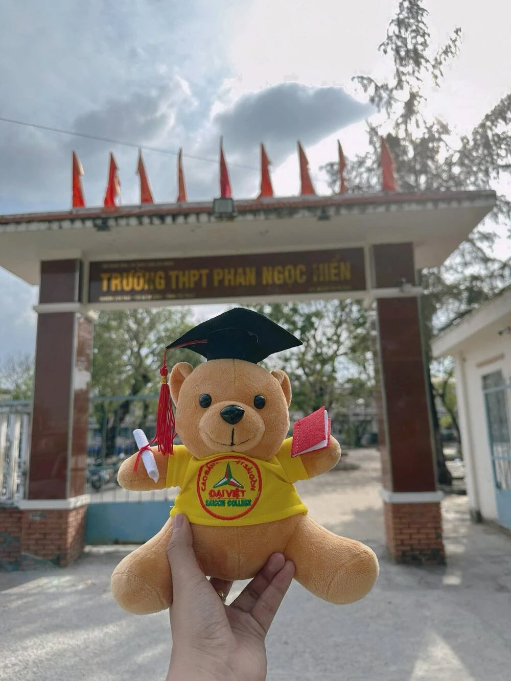 HÀNH TRÌNH TƯ VẤN HƯỚNG NGHIỆP 2026 – ĐẠI VIỆT ĐỒNG HÀNH CÙNG ƯỚC MƠ TUỔI TRẺ