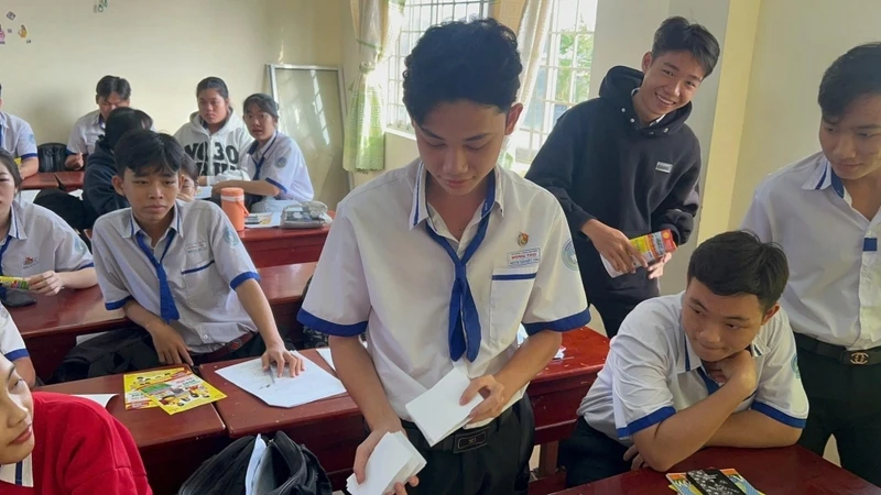 Hành Trình Tuyển Sinh Tư Vấn Hướng Trường Cao Đẳng Đại Việt Tp Cần Thơ - Đang Có Mặt Tại Kiên Giang