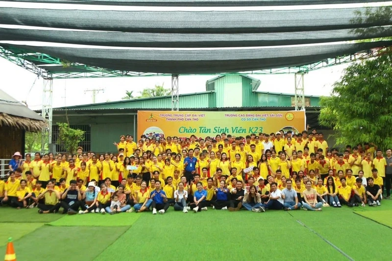 Khám Phá Thế Giới Giải Trí Sôi Động Tại Trường Đại Việt