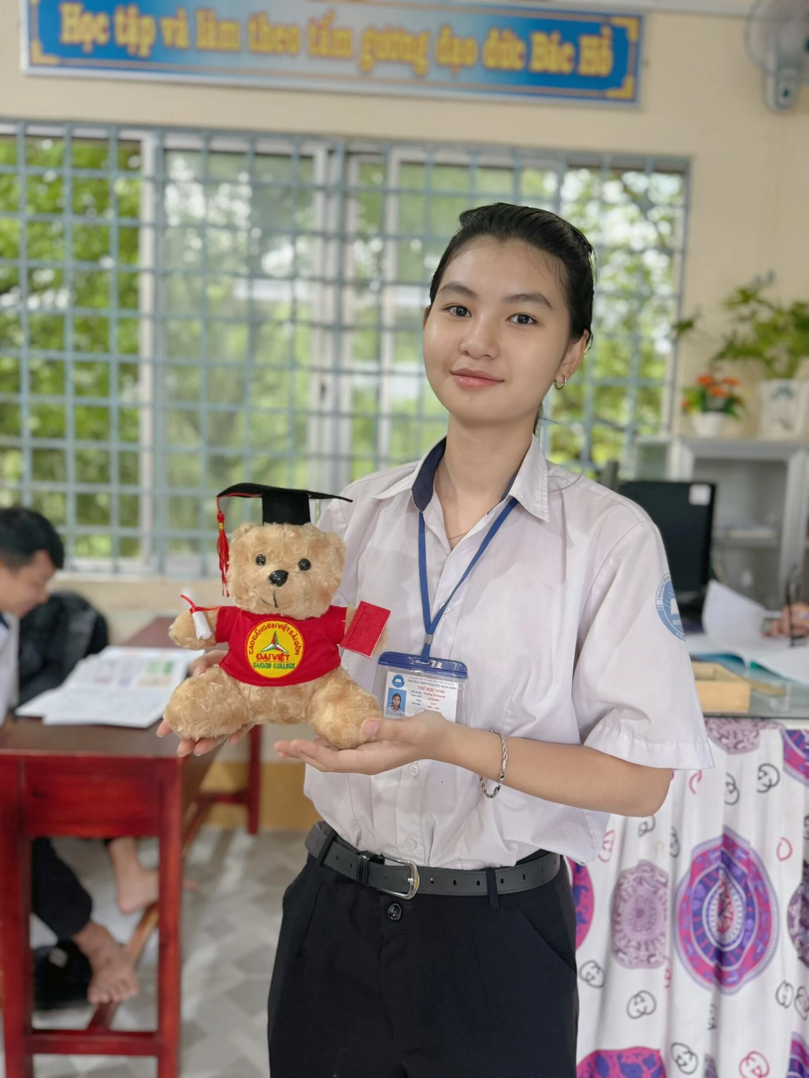 LỚP HỌC HÔM NAY BỖNG "NÁO NHIỆT" HƠN THƯỜNG NGÀY...VÌ AI AI CŨNG ĐANG SĂN QUÀ TỪ ĐẠI VIỆT CẦN THƠ!