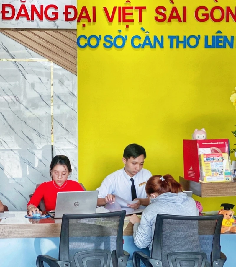 Nhanh tay nhận học bổng Đại Việt – Giảm 25% học phí, số lượng có hạn!