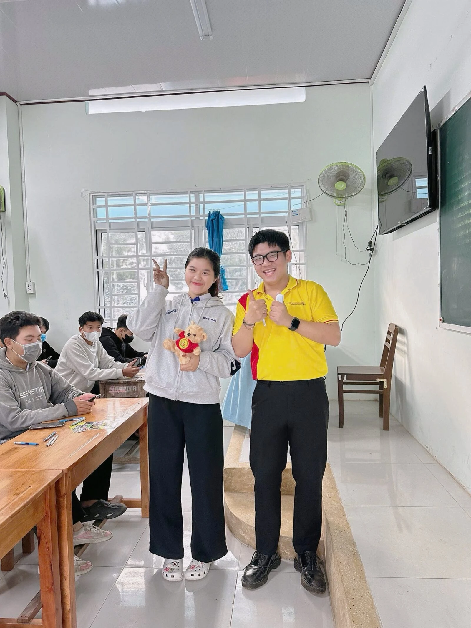 TẾT ĐẾN XUÂN VỀ, HÀNH TRÌNH HƯỚNG NGHIỆP VẪN TIẾP TỤC