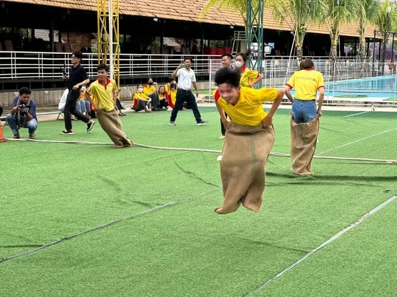 Thông Báo Về Việc Tổ Chức Chương Trình Chào Đón Tân Sinh Viên 2024 Chủ Đề Tự Hào Sinh Viên Đại Việt