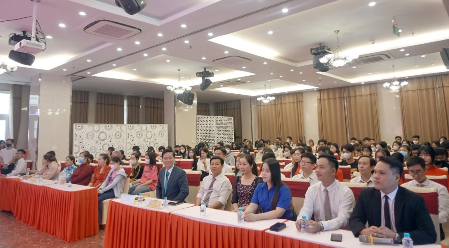 Đại Việt Cần Thơ Khai Giảng Đợt 4 Năm Học 2024-2025 Cho Tân Sinh Viên