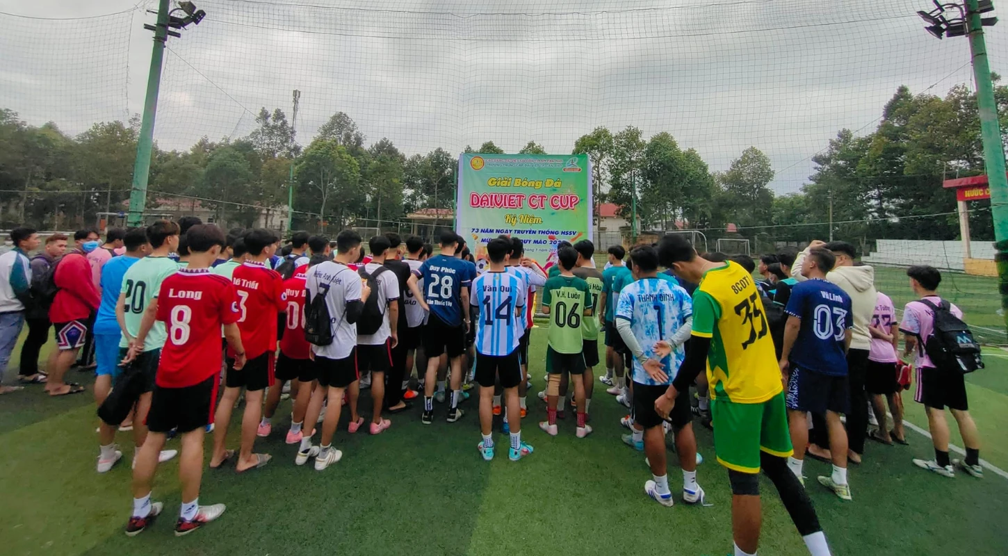 Khai Mạc Giải Bóng Đá Sinh Viên Trường Đại Việt Cần Thơ 2023 Dai Viet Ct Cup