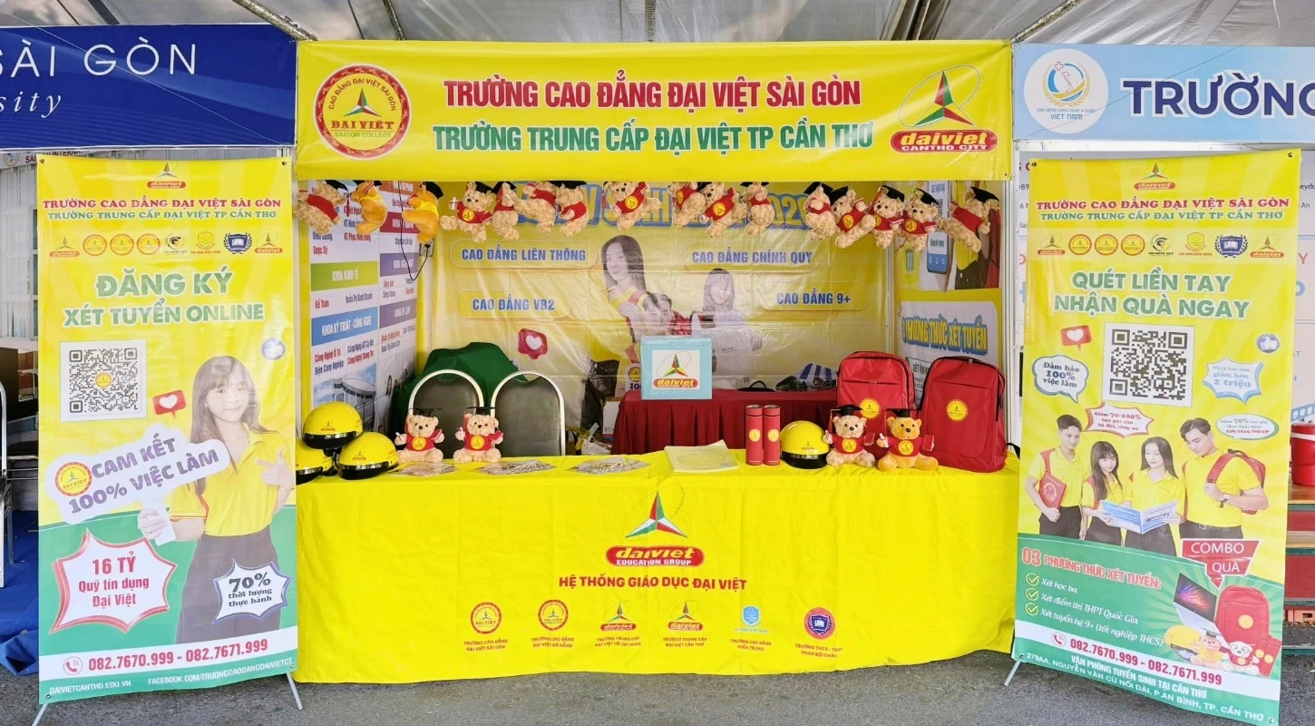 READY CHO NGÀY HỘI TUYỂN SINH 2026