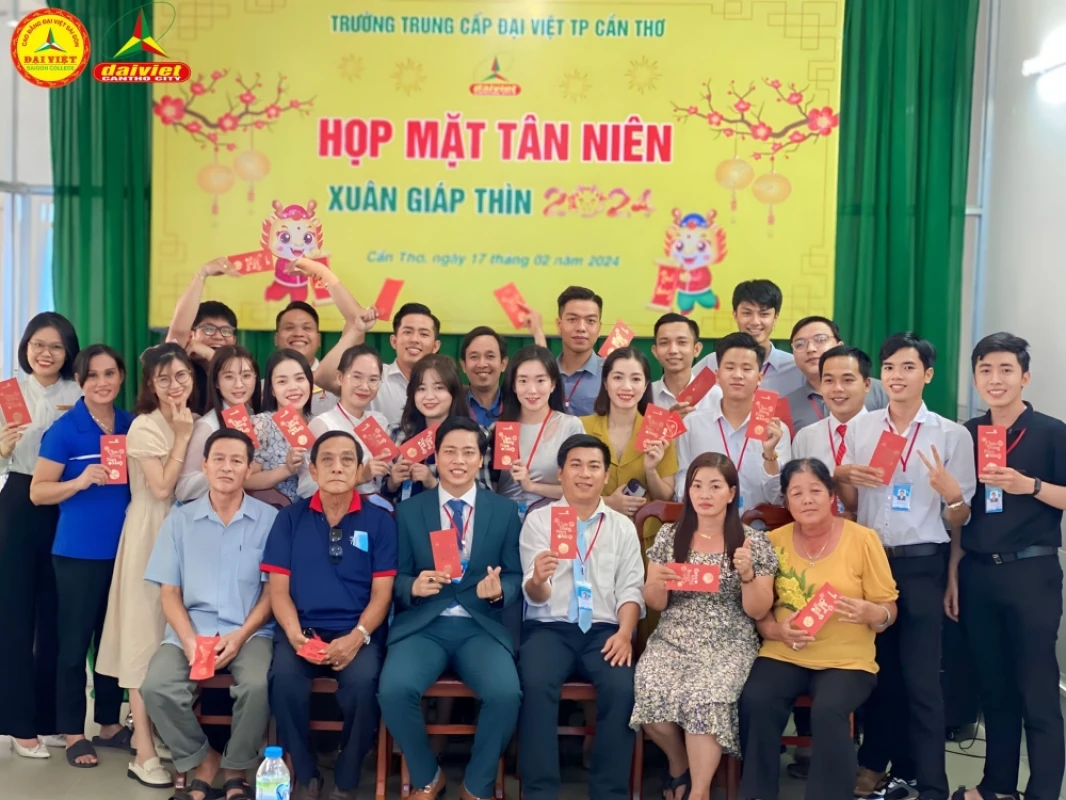 Tân Niên Khai Xuân Giáp Thìn 2024