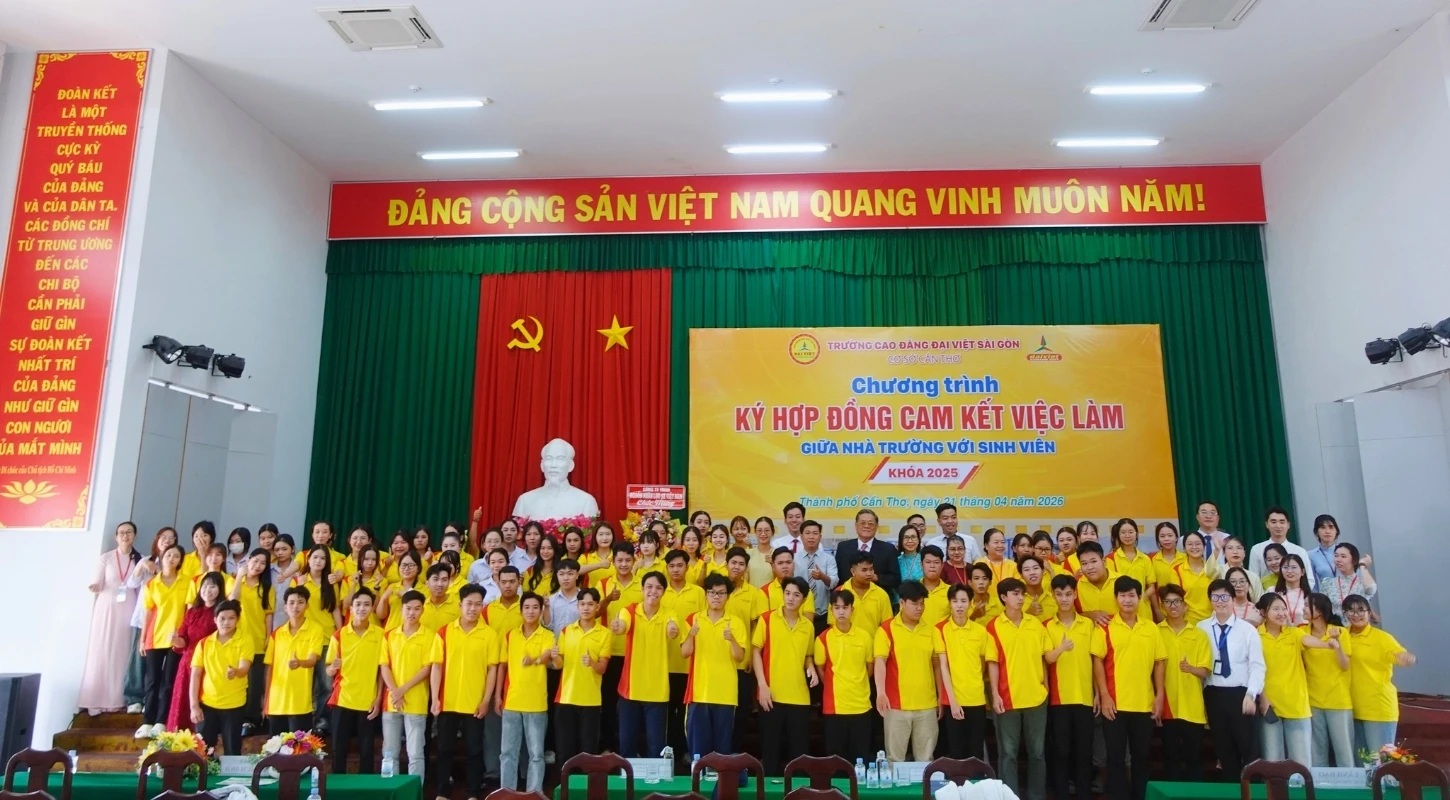 TRƯỜNG CAO ĐẲNG ĐẠI VIỆT SÀI GÒN CƠ SỞ CẦN THƠ TỔ CHỨC LỄ KÝ CAM KẾT 100% VIỆC LÀM CHO SINH VIÊN