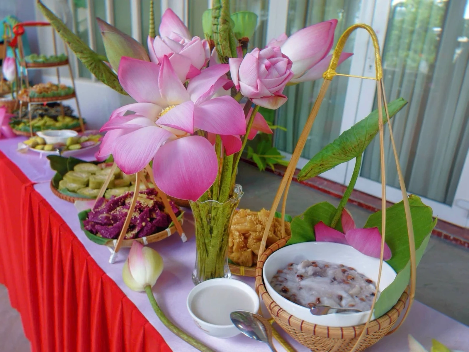 BUFFET BÁNH DÂN GIAN CHÀO ĐÓN TÂN SINH VIÊN K26 – KHỞI ĐẦU NGỌT NGÀO, GẮN KẾT YÊU THƯƠNG
