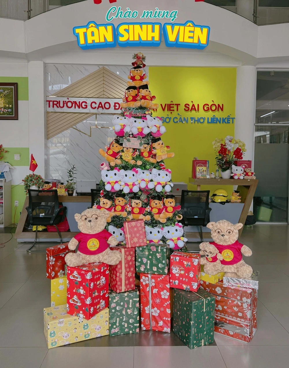Chào Đón Tân Sinh Viên 2025 – Khởi Đầu Hành Trình Bùng Nổ