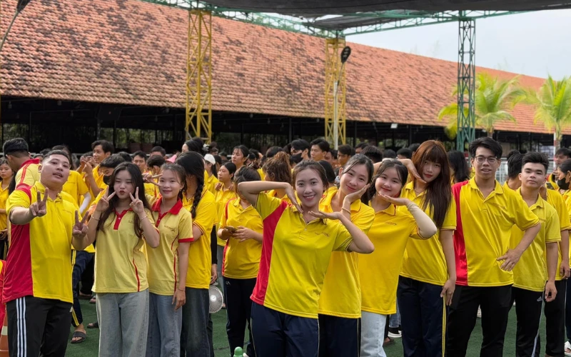 Đại Việt Cần Thơ háo hức chào đón Tân sinh viên Khóa 2025