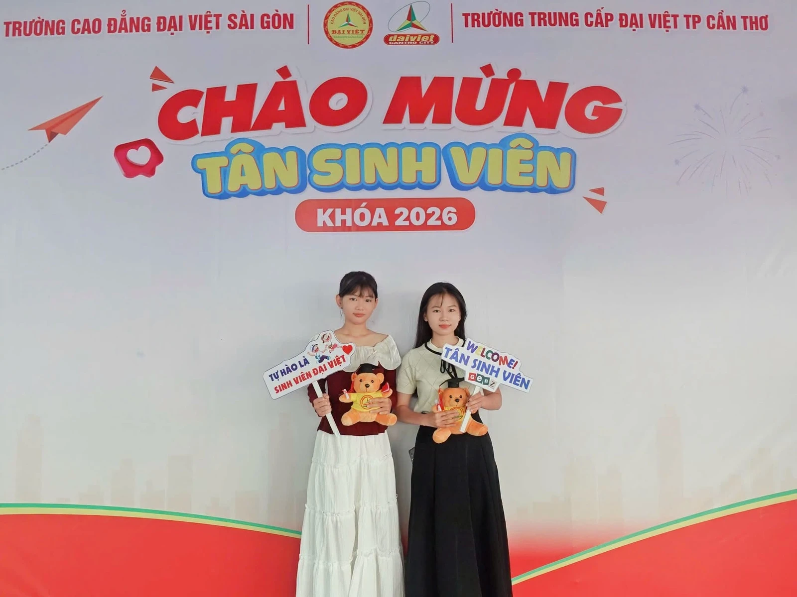 CHÀO MỪNG TÂN SINH VIÊN K26 ĐẾN VỚI ĐẠI VIỆT CẦN THƠ!