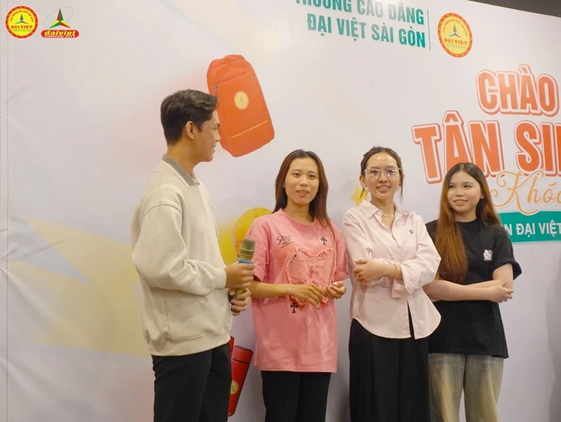 Chào Mừng Tân Sinh Viên Khóa 2025 – Đợt 5