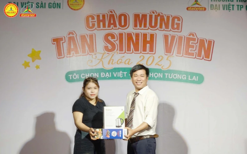 Đại Việt Cần Thơ Chào Đón Tân Sinh Viên Đợt 1 Khóa 2025