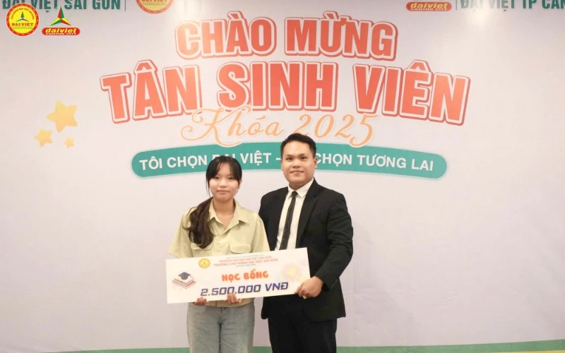Đại Việt Cần Thơ Chào Đón Tân Sinh Viên Đợt 1 Khóa 2025