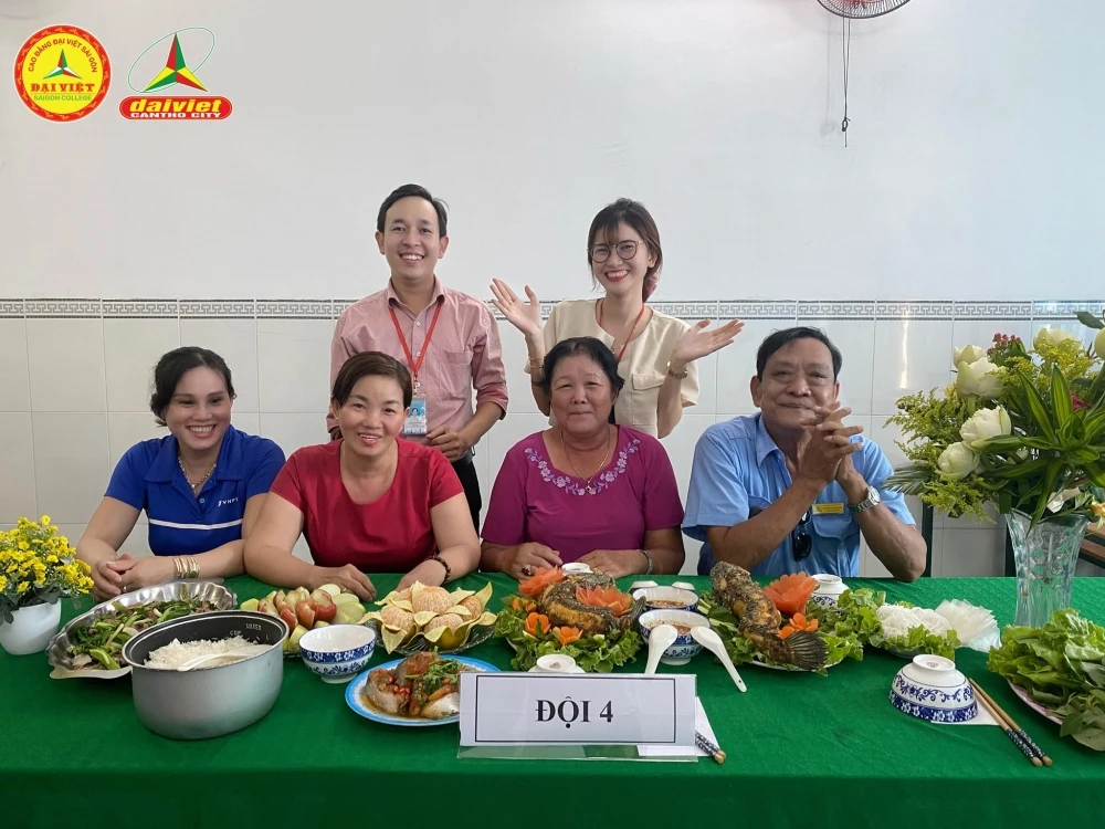 Đại Việt Cần Thơ chào mừng 8/3 với hội thi Vua Đầu Bếp