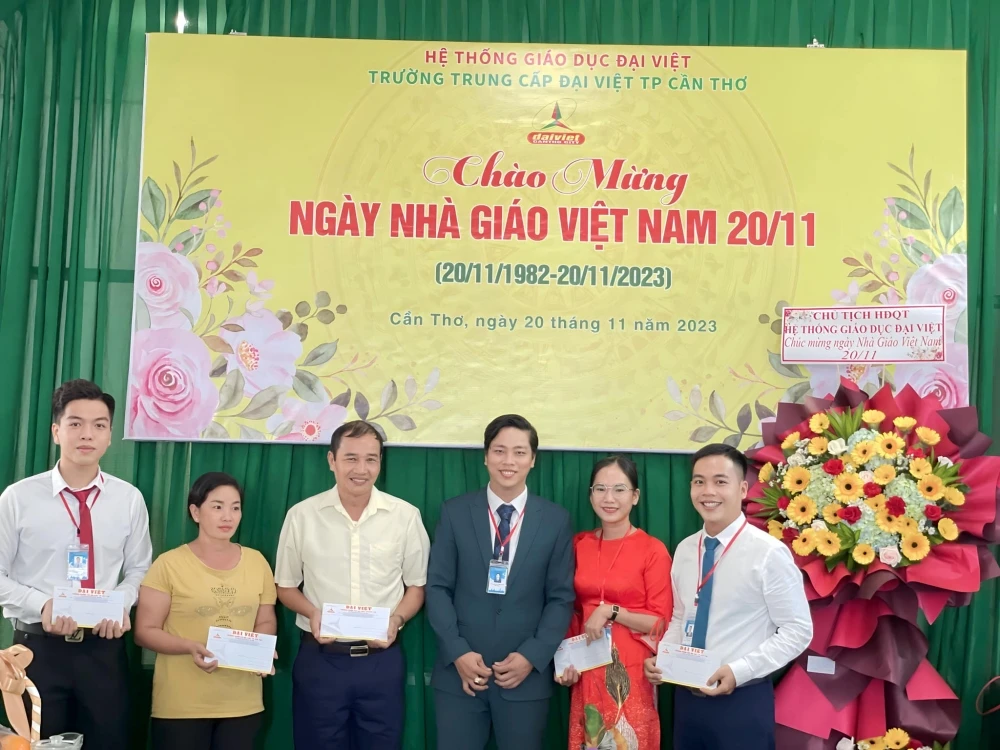 Đại Việt Cần Thơ Họp Mặt Kỉ Niệm 41 Năm Ngày Nhà Giáo Việt Nam ( 20/11/1982 - 20/11/2023)